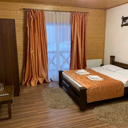 Shulc 3* Буковель