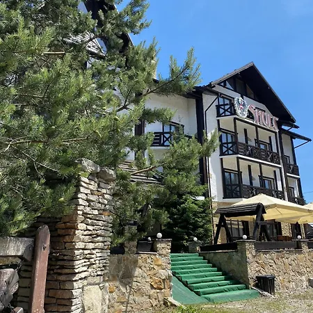 Hotel Shulc 3*